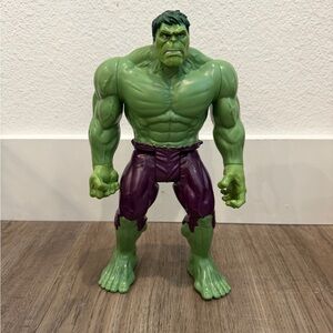 Marvel Avengers Hulk Figure